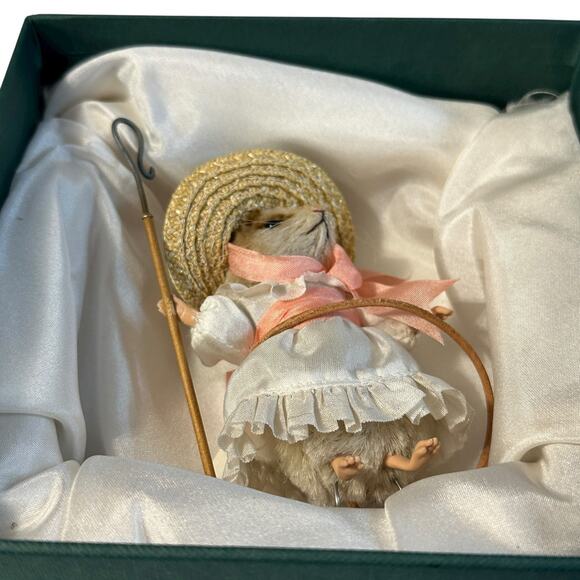 R John Wright #145 of 150 Mice Little Bo-Peep Mouse Mother Goose Series Complete - Picture 3 of 6